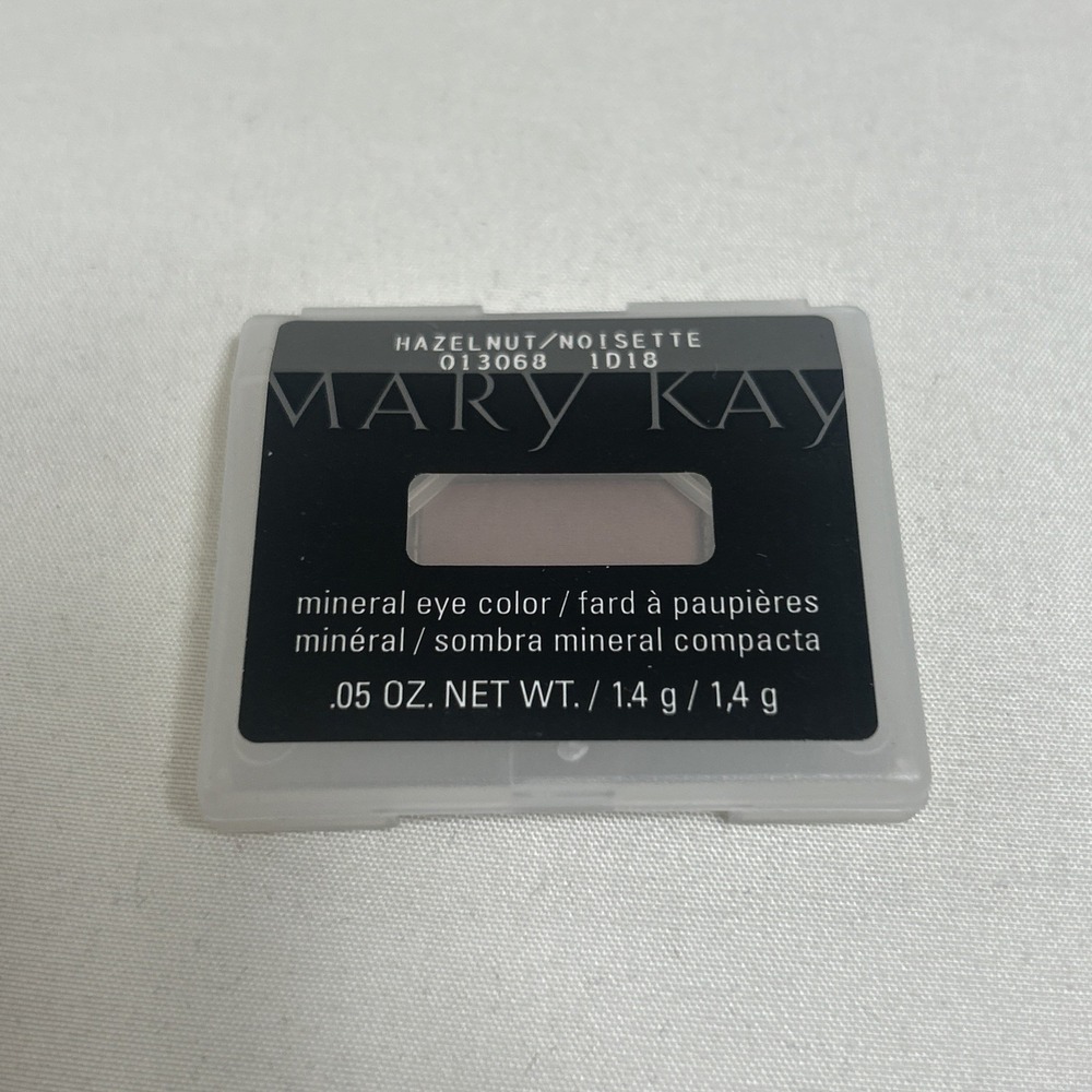 Mary Kay Mineral Eye Color Hazelnut Discontinued NEW 013068 1D18